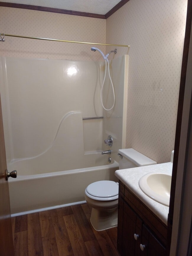 Building Photo - 2480 Andrew Dr NW