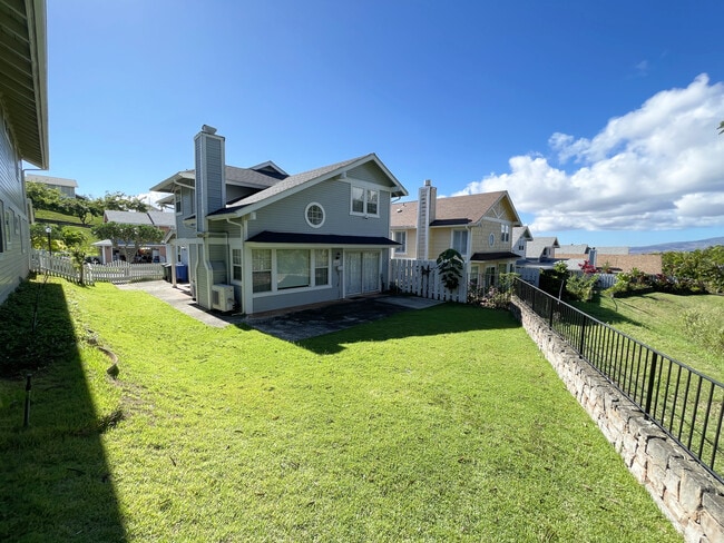 Building Photo - 98-1860 Kaahumanu St