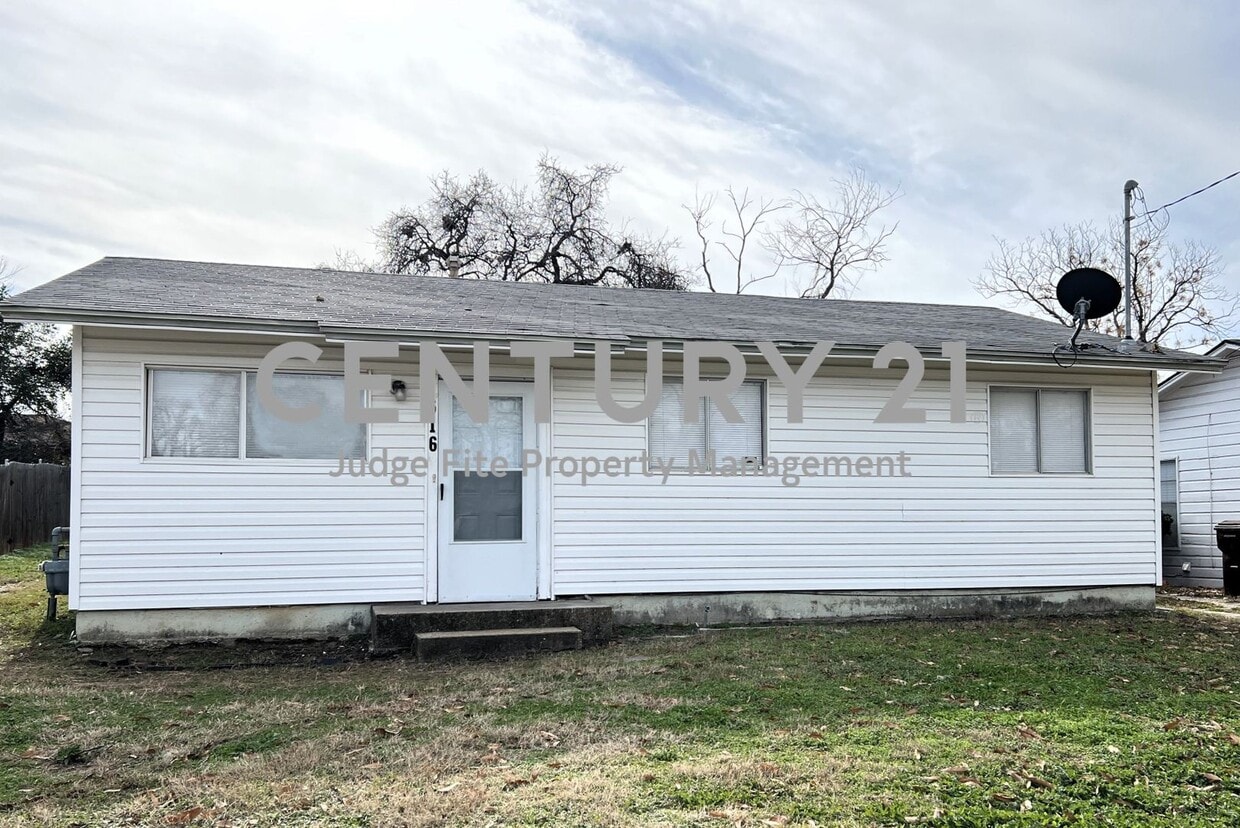 616 Park Ln, Denton, TX 76205 House Rental in Denton, TX