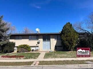 Building Photo - 485 Woodland Ave