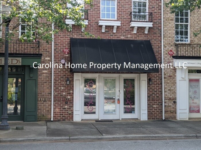 Foto principal - 13127 Rosedale Hill Ave