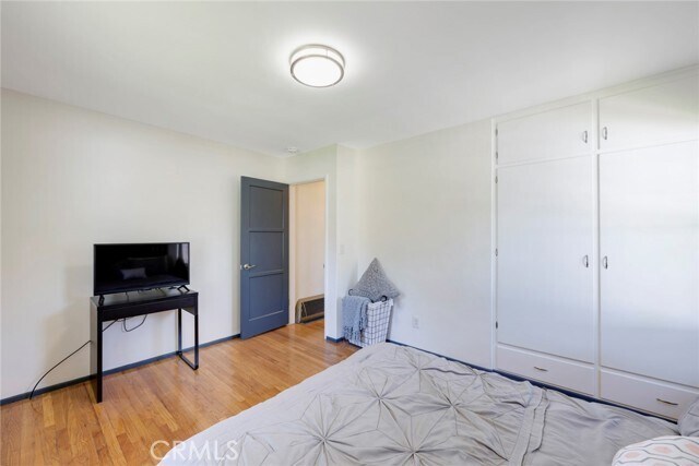 Foto del edificio - 545 S Grove Ave