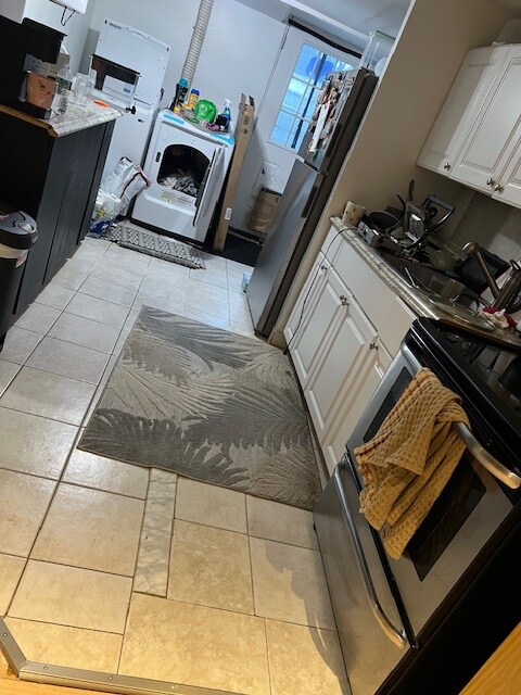 Foto del edificio - 30-60-60 41st St