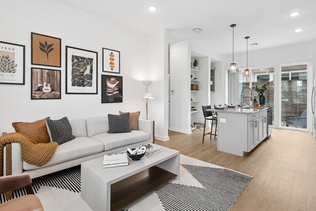 Building Photo - Avendale at The Colony