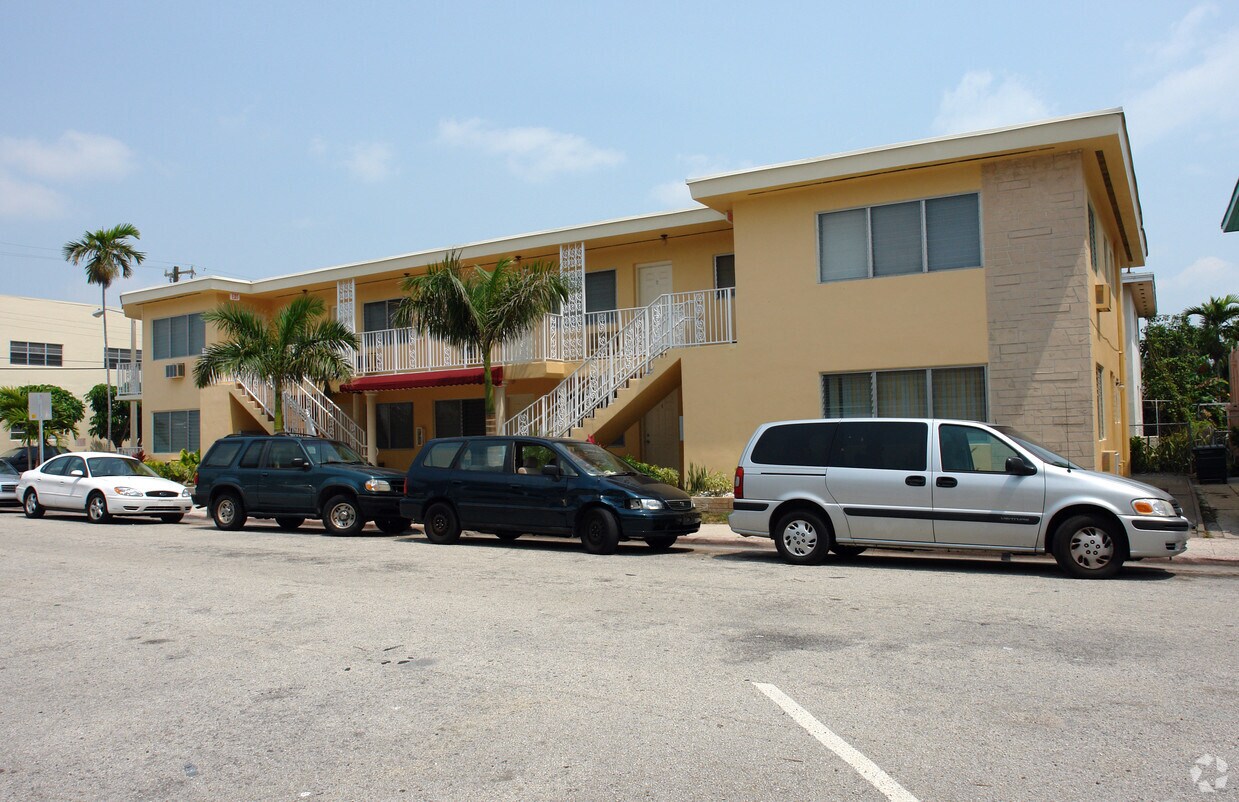 Foto principal - 525 79th St