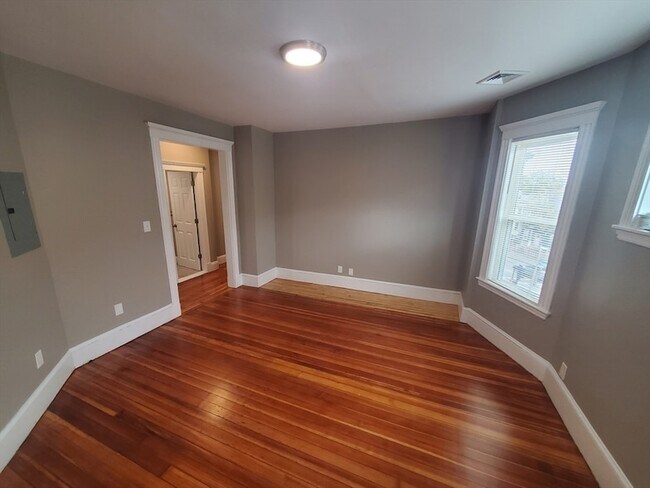 Photo - 6 Sawyer Avenue Unit 2 Apartment