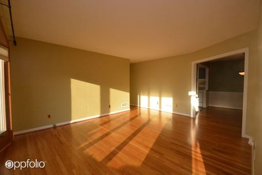 Building Photo - 107 Tamara Cir