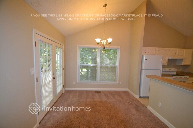 Building Photo - 2704 Kempsford Pl