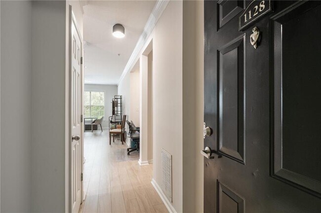 Building Photo - 1128 Westchester Ridge NE