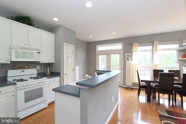 Foto del edificio - 44269 Cornish Ln