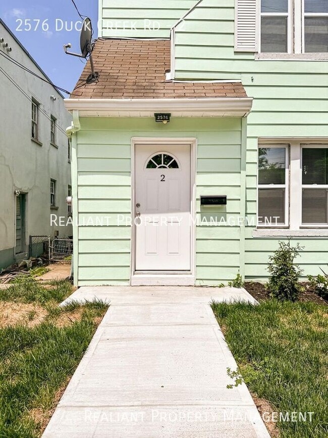 Building Photo - 2576 Duck Creek Rd