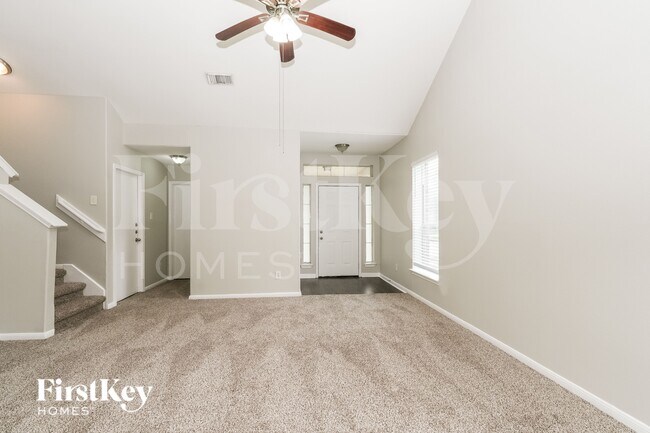 Foto del edificio - 1438 Rocky Glen Ln