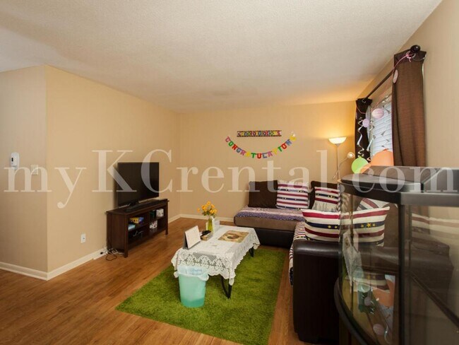 Foto del edificio - 9619 Outlook Dr