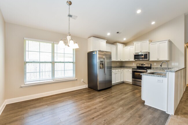 Foto del edificio - 136 Pitts Griffin Drive