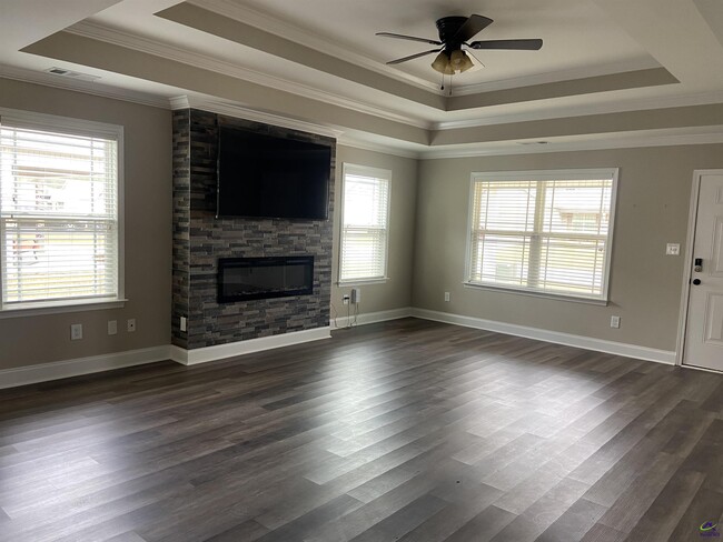 Foto del edificio - 315 Lasso Drive