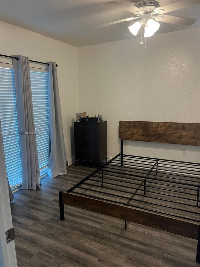 Foto del edificio - 20930 SW 87th Ave