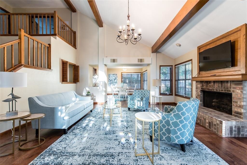 Foto principal - 2407 Winding Hollow Ln