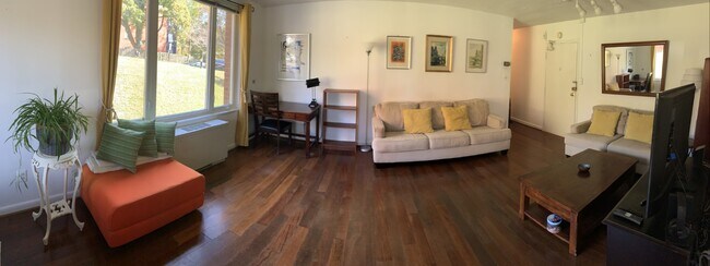 Foto del edificio - 2400 41st St NW