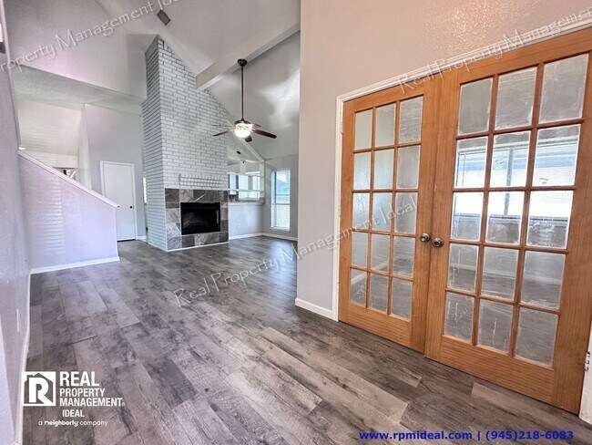 Foto del edificio - 1422 Beckwith Dr