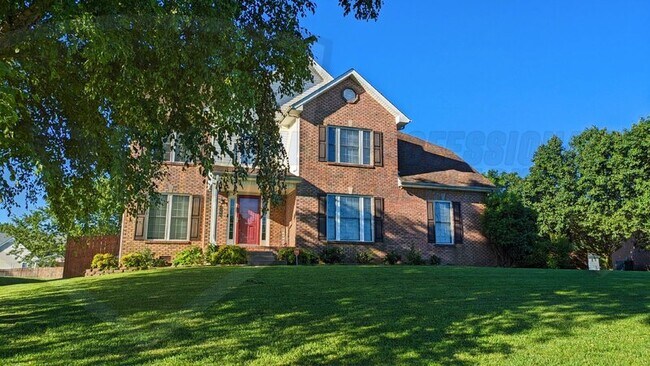 Foto del edificio - 1106 Thornberry Dr