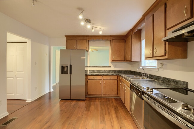 Foto del edificio - 5 Millicent Ct