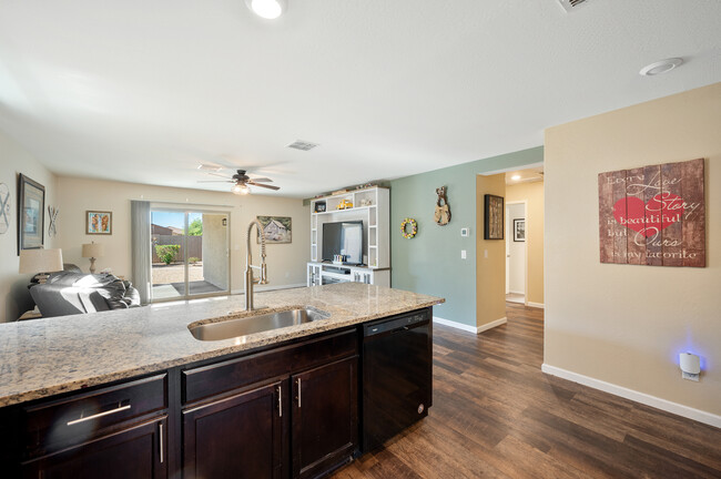Building Photo - 13190 Chuparosa Ln