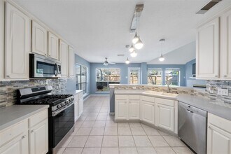 Building Photo - 8738 Willancy Ln