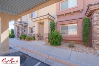 Building Photo - 2801 E 450 N