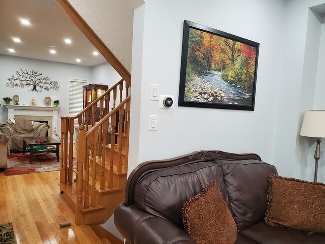 Photo du bâtiment - 302 Sunny Meadow Blvd