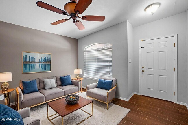 Building Photo - 4081 Tierra Bronce Dr