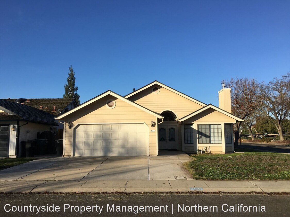 Foto principal - 3 br, 2 bath House - 2141 Norik Drive