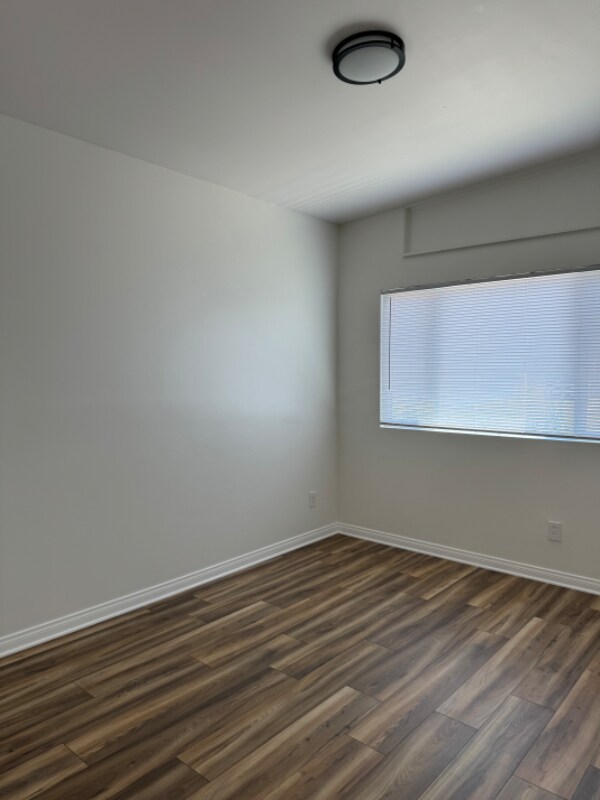 Foto del edificio - 7 E Naples St