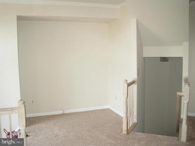 Building Photo - 7059 Kings Manor Dr