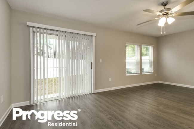 Building Photo - 12709 Camden Crossing Dr