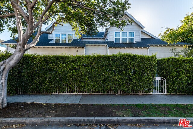 Foto principal - 1304 Princeton St