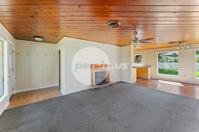 Building Photo - 4501 E Kuhn Rd