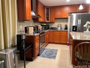 Building Photo - 3223 Monsarrat Ave