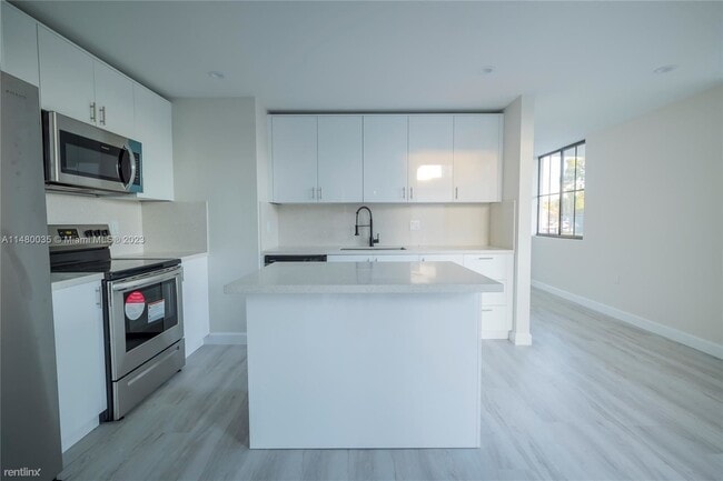 Building Photo - 4 br, 3 bath House - 18068 SW 103rd Ave