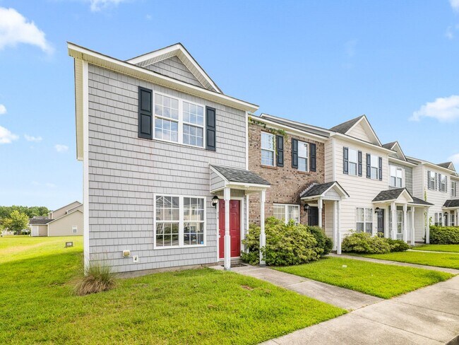 Building Photo - 210 Bridgewood Dr