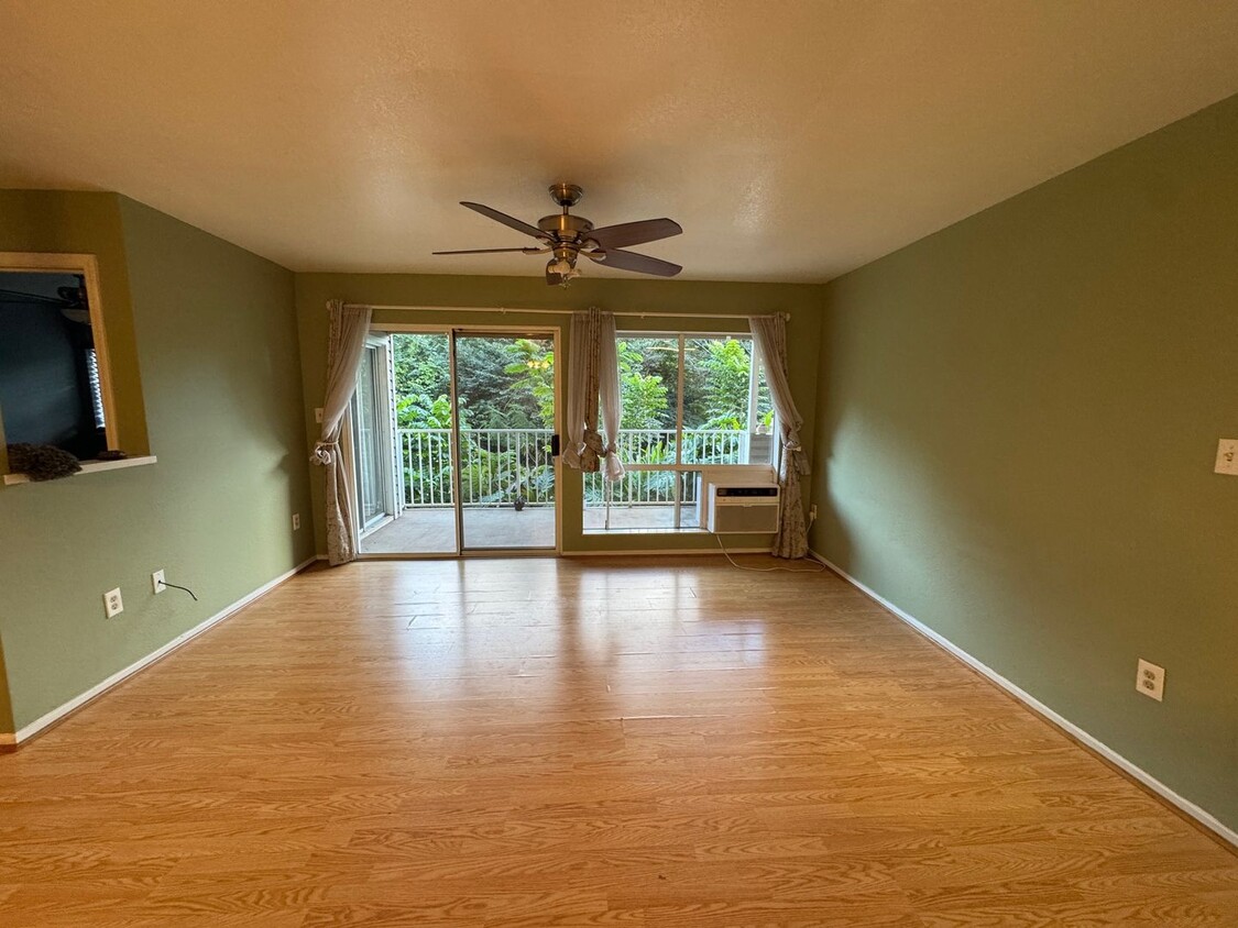 Primary Photo - For Rent - [Evergreen Terrace] 95-270 Waik...