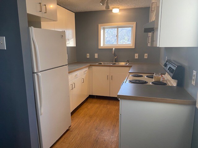 Building Photo - 108 Pool St