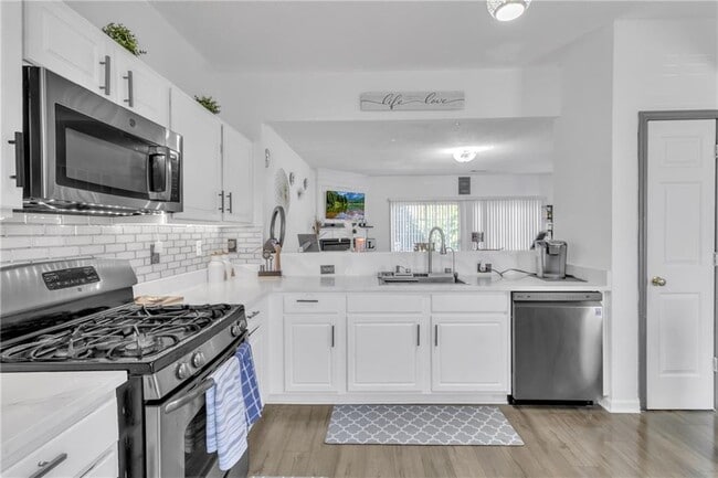 Foto del edificio - 2713 Ashleigh Ln