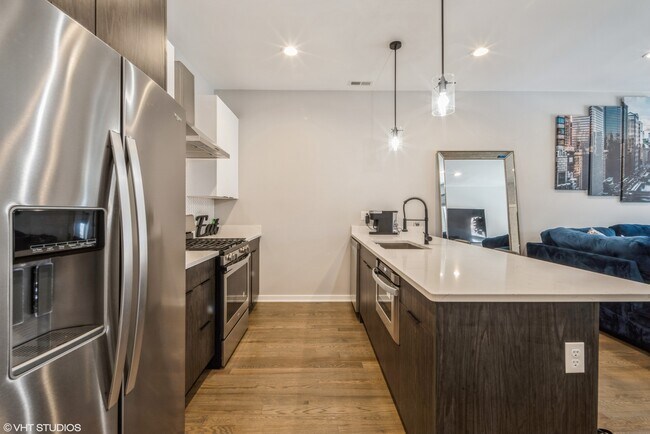 Foto del edificio - 3932 S Indiana Ave