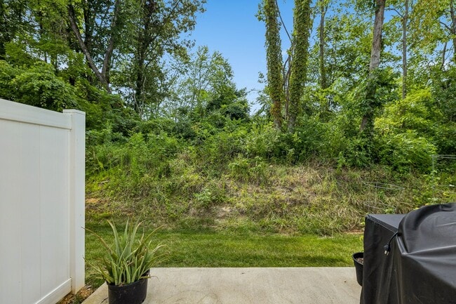 Building Photo - 3019 Seguaro Ln