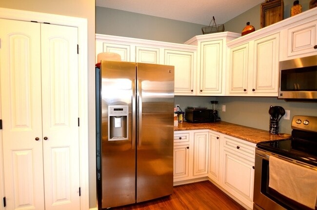 Building Photo - Quality Home Management