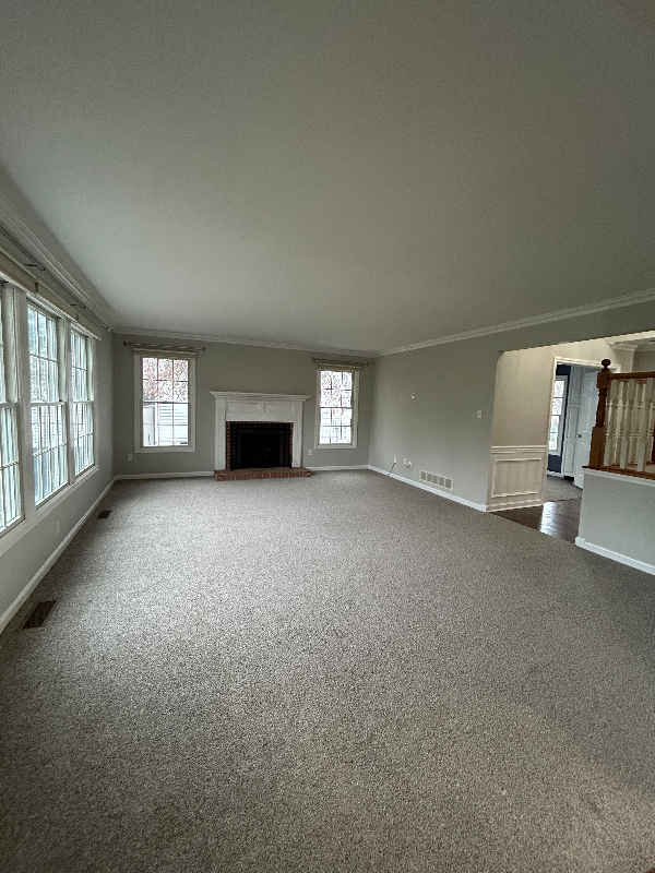 Building Photo - 509 Bluegrass Dr