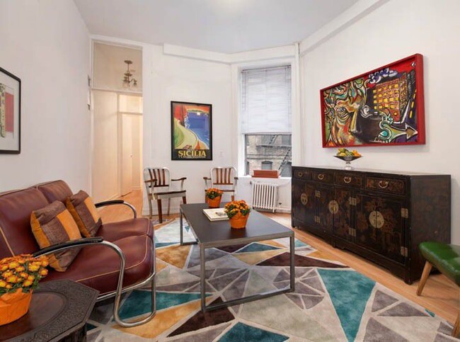 Foto del edificio - 405 E 13th St
