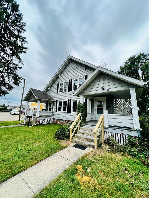 Primary Photo - 809 Forest Rose Ave