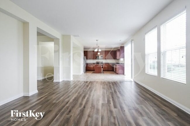 Building Photo - 8038 Harshaw Dr