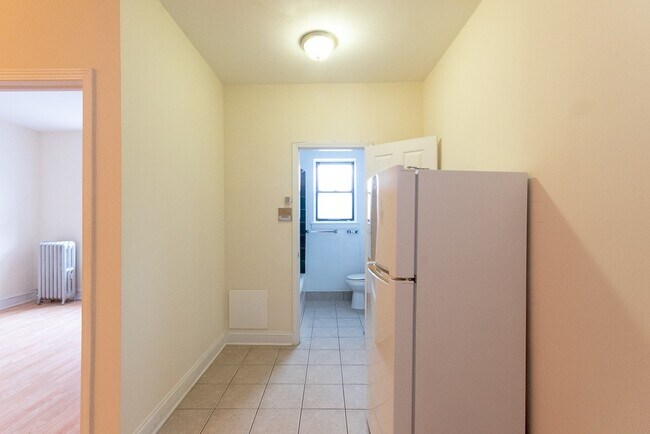 Foto del edificio - 4854 N Damen Ave